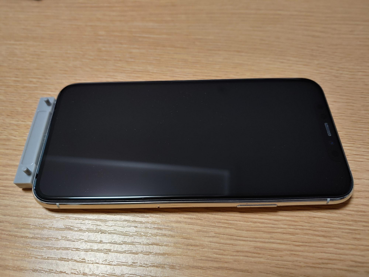 R1280x0 21